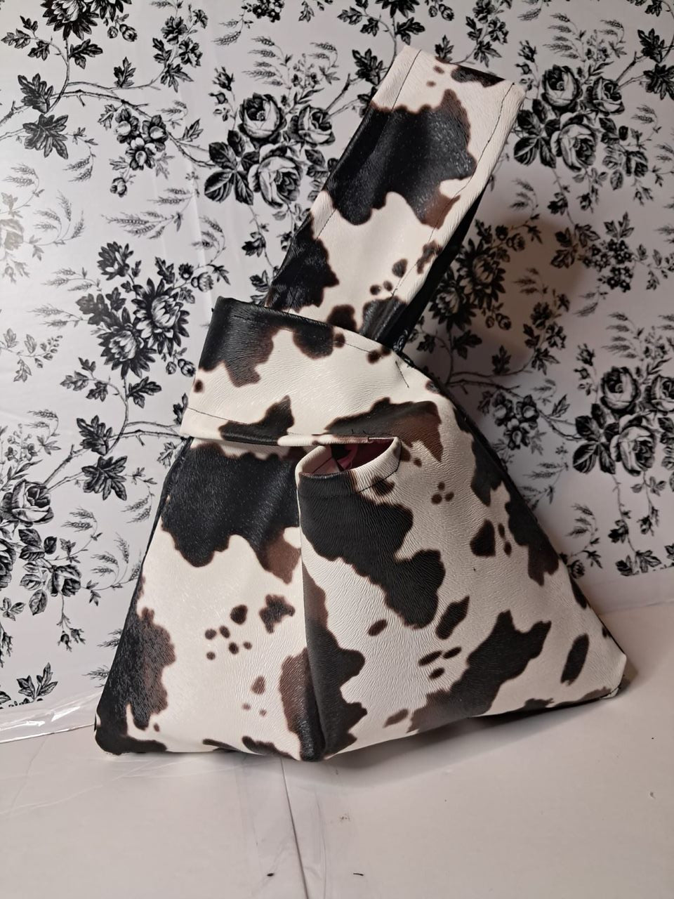Gothcow Knot bag
