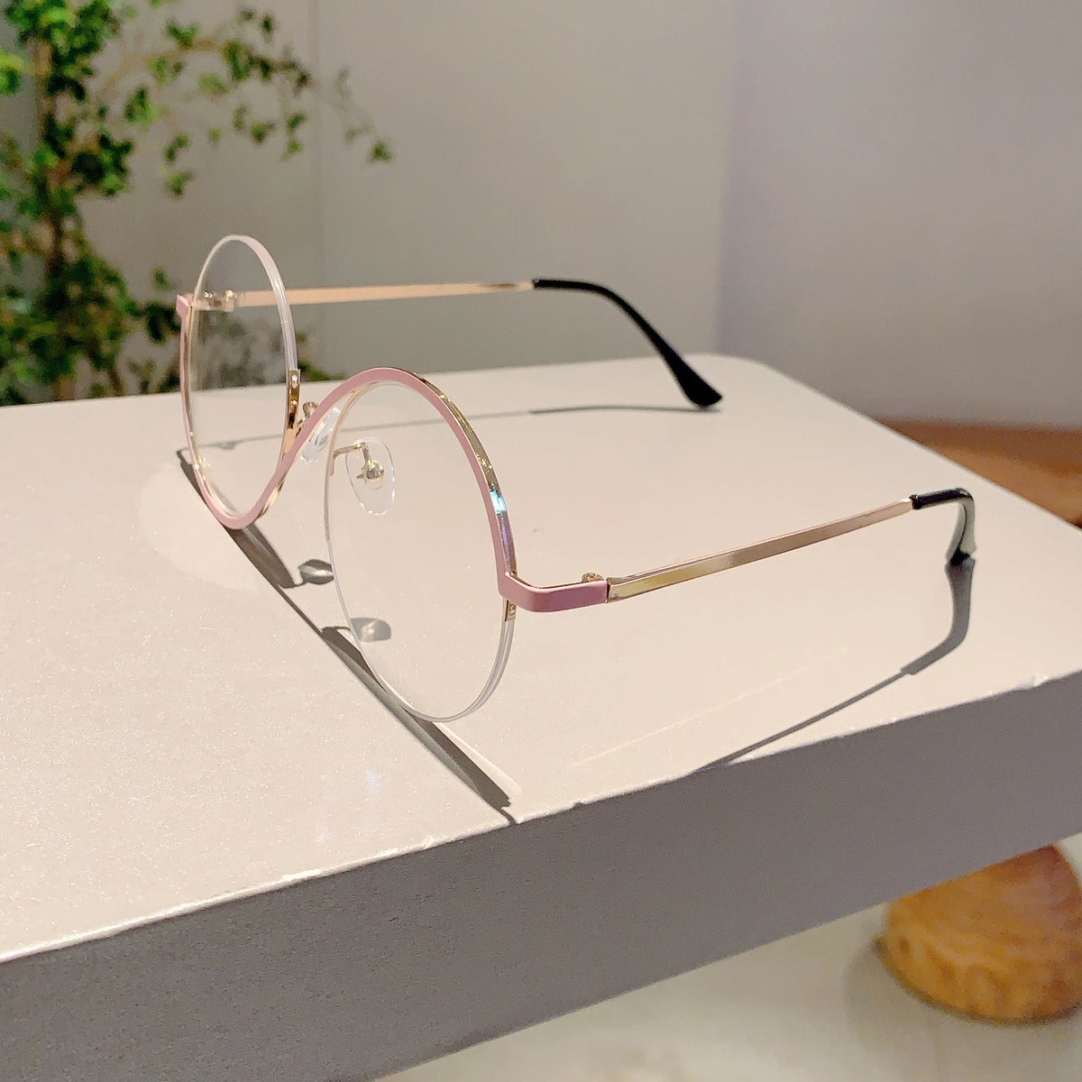 Round Fashion Oversized glasses