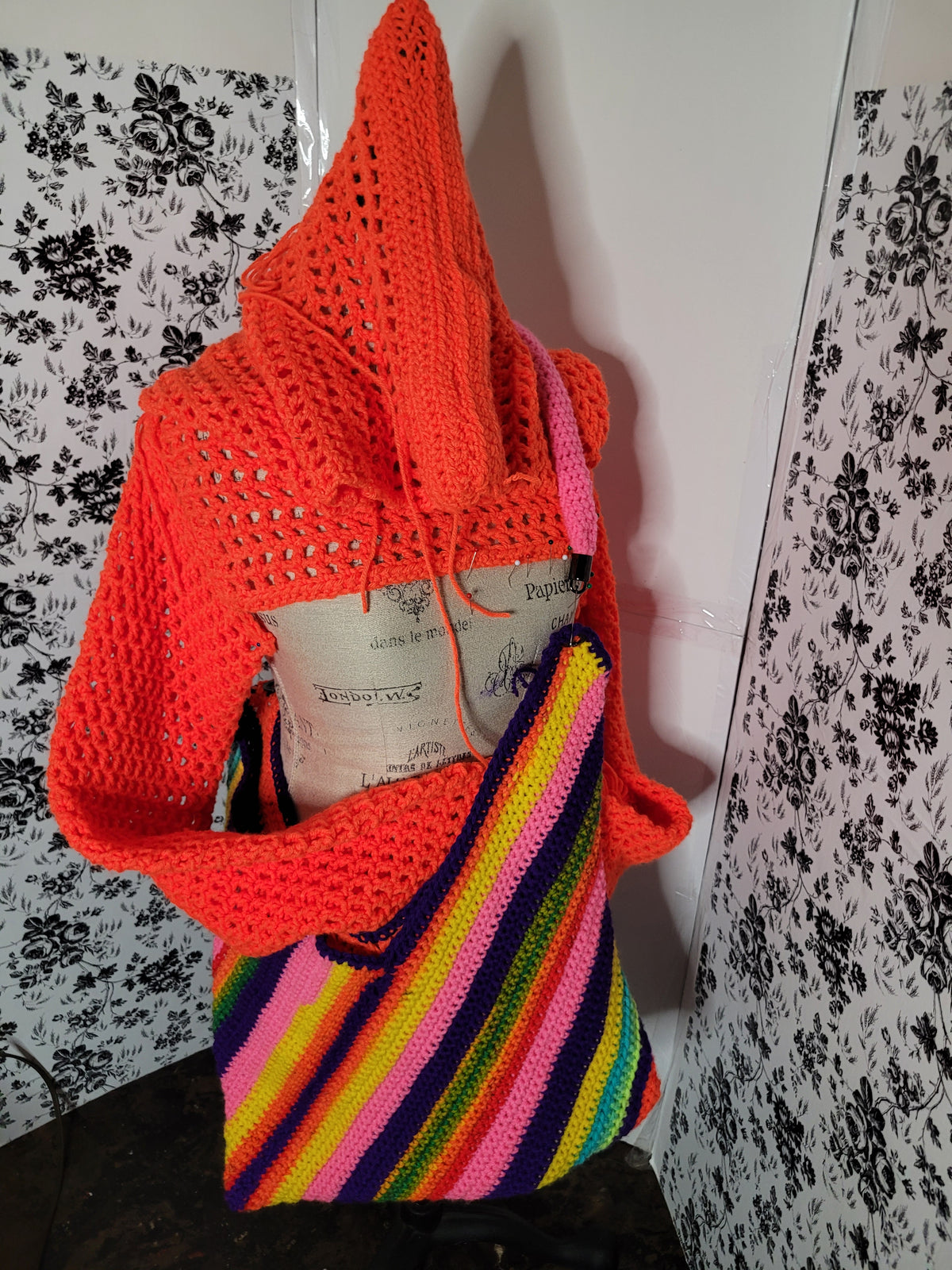 Multicolored crossbody crochet bag
