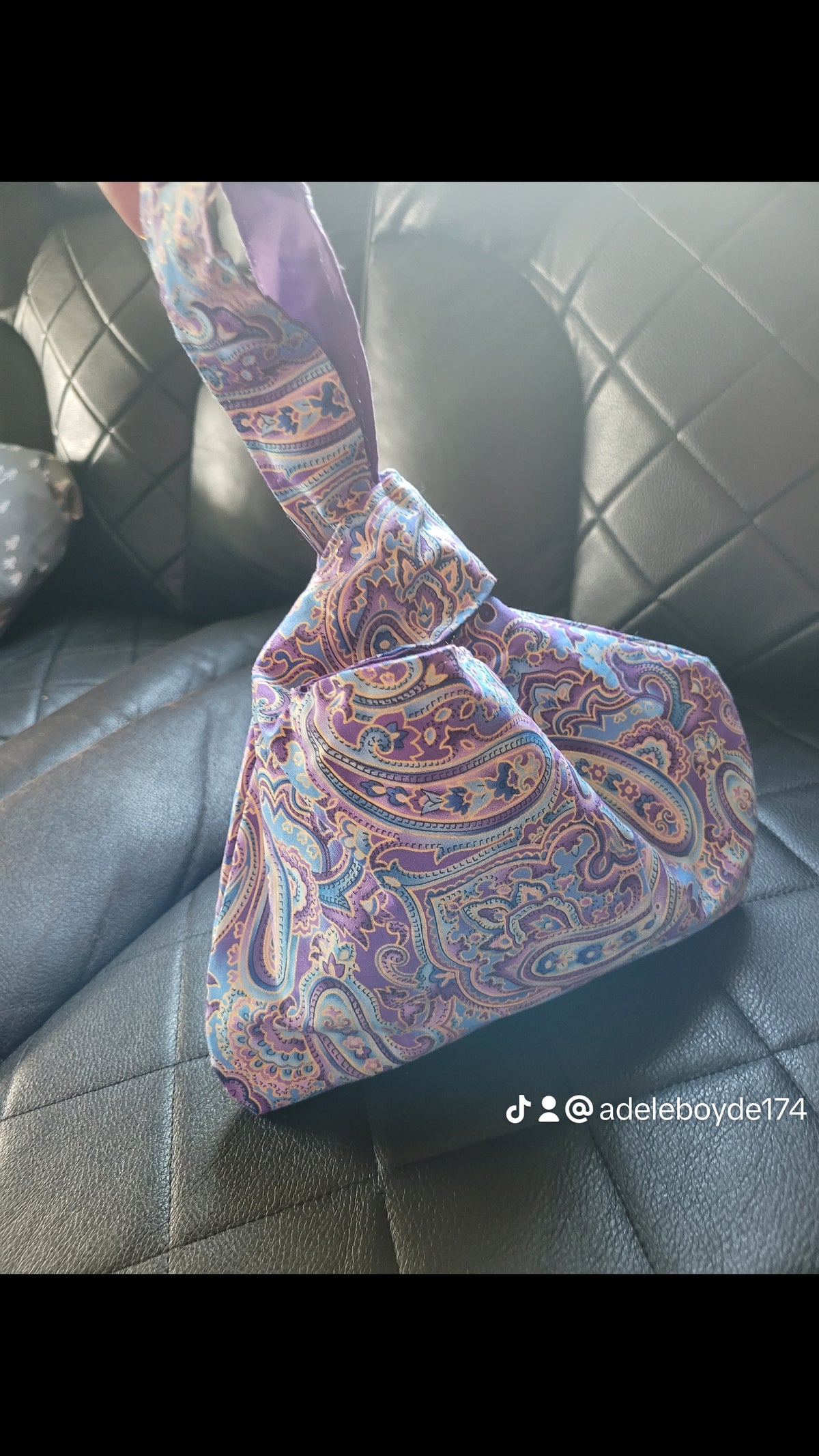 Knot bag